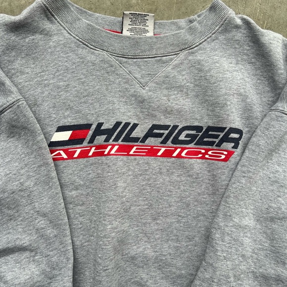 90s Tommy Hilfiger Athletics Crewneck - Picture 4 of 4